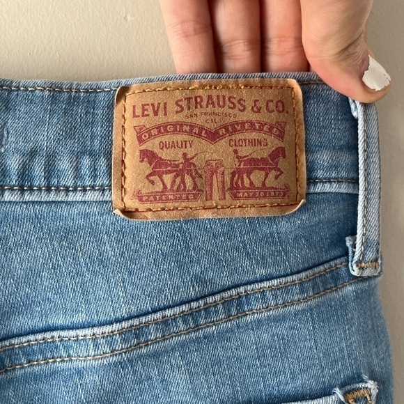 Levi 720 High Rise Super Skinny Blue Distressed 24 - Picture 6 of 10